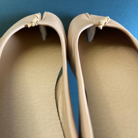 Tabi Split Toe Ballet Faux Leather Flat Shoes Apricot Tan Beige 39 38.5 8.5 9 - Picture 7 of 12